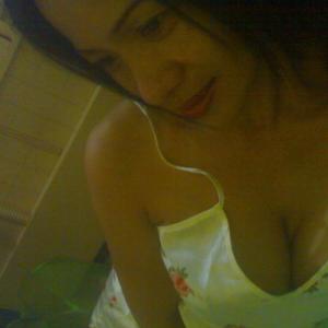 Curvy-Gracie