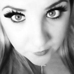 Hellraiser_holly