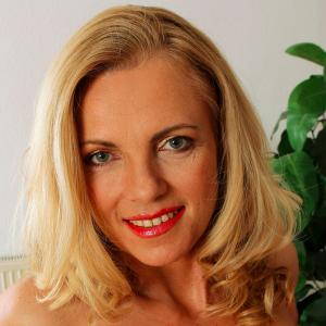 Blondeshavefun