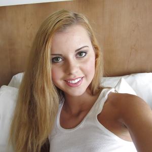 BlondeBrooke