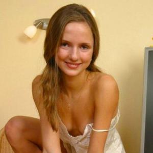 NaughtySarah2000