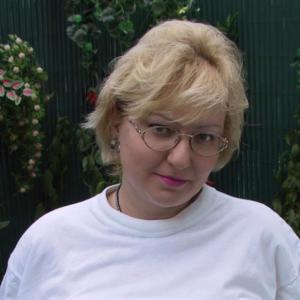 CurvyLian