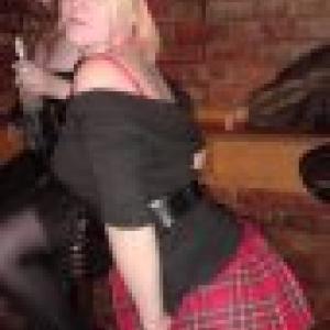 LiftMySkirt