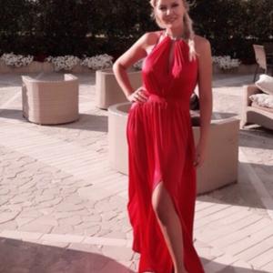 LadyinRedforBed