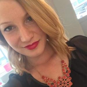 RedLipswantsyou