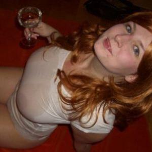 bustyredhead