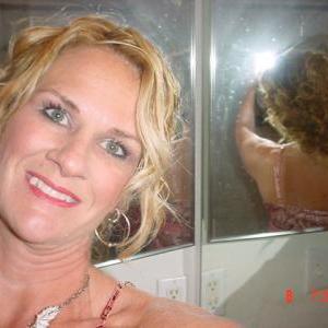 mirrorlady