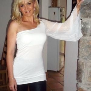 PerfectWife03